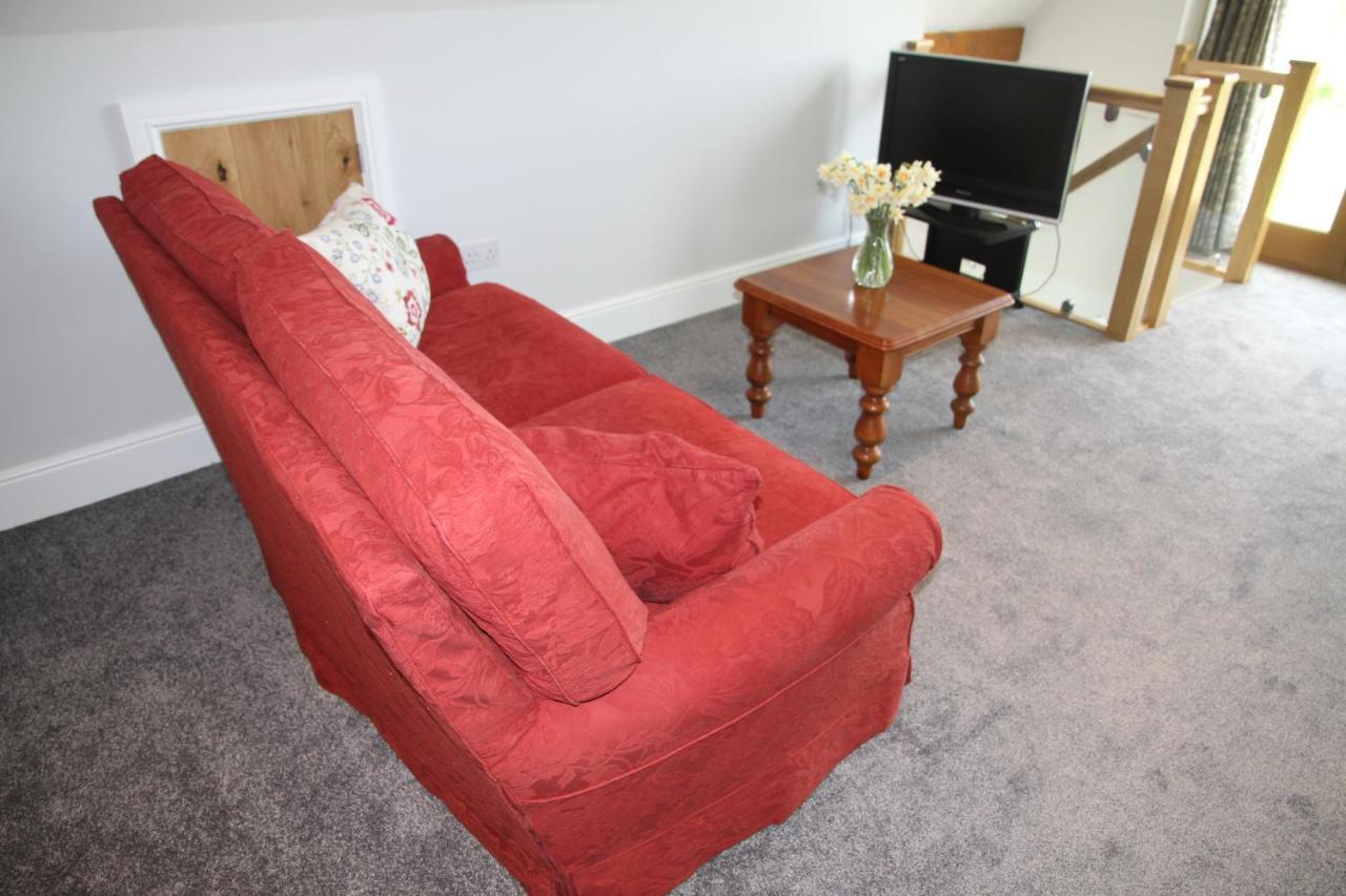 Superb Stokesby Barn Apartment - Norfolk Broads & Norwich מראה חיצוני תמונה
